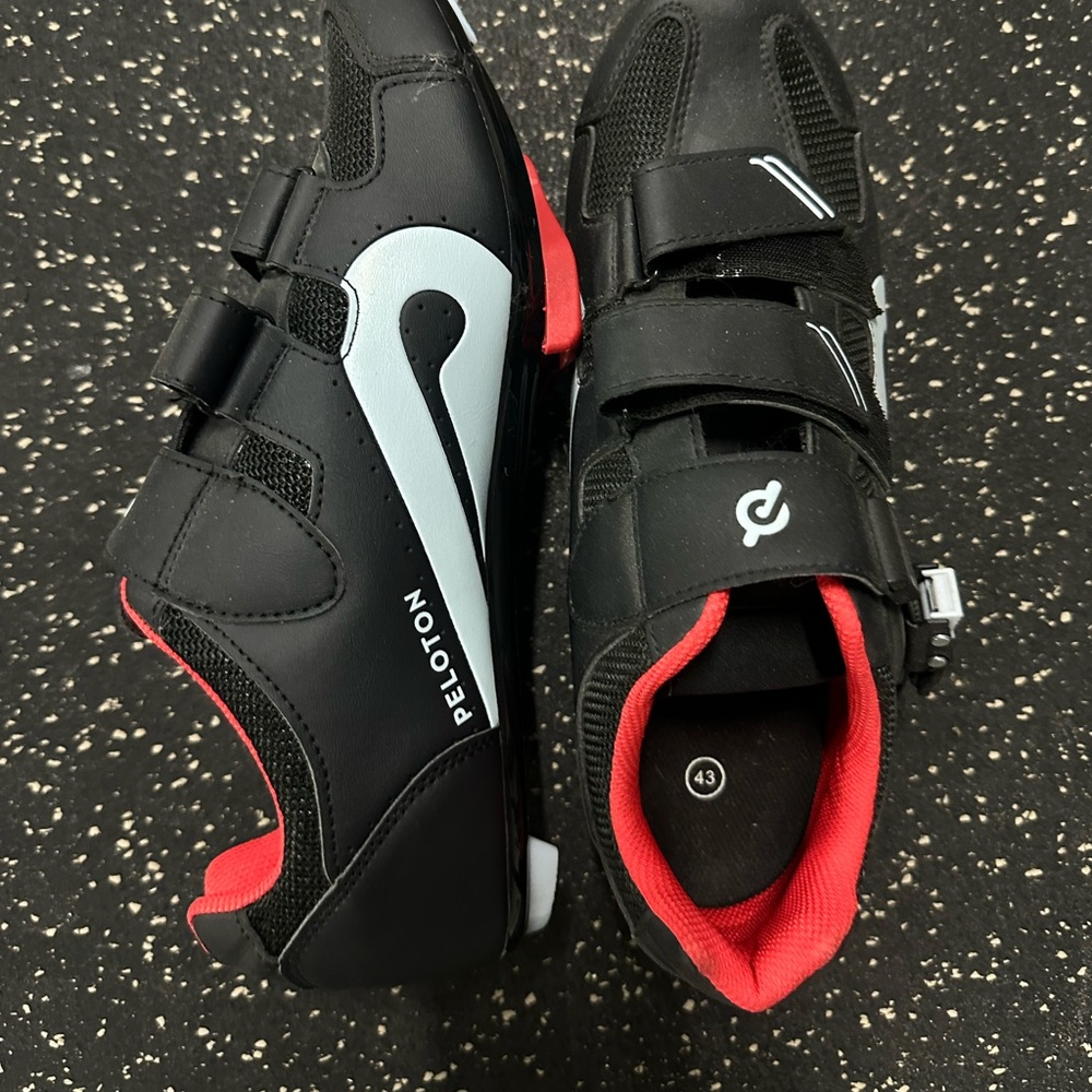 two pairs of peloton bike shoes brand new